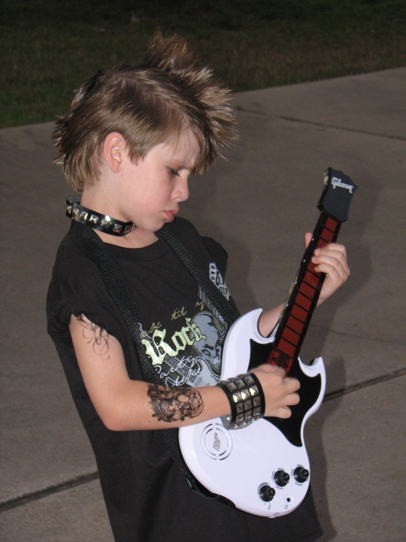 2009/10(October)/Halloween/800x600_20100206 602.JPG